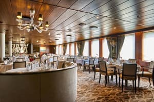 Windstar Cruises - Star Pride, Star Breeze and Star Legend - RENDERING - Amphora Restaurant.jpg